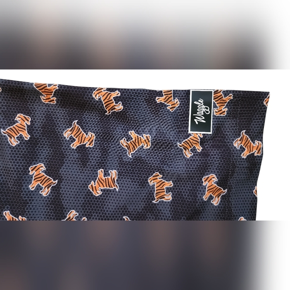 Waggle The GOAT Collection Golf Polo Shirt Mens 2XL Tiger Woods Print - Picture 5 of 10